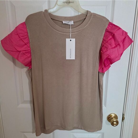 Anniewear Tan Top with Ruffled Pink Sleeves NWT XL - Picture 1 of 4